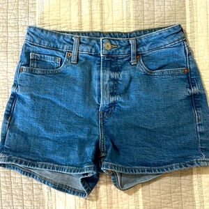 Old navy jean shorts
